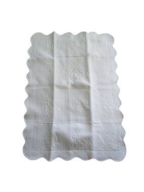 Martha Stewart Everyday 2 White Matelassé Standard Pillow Sham Scalloped Raised